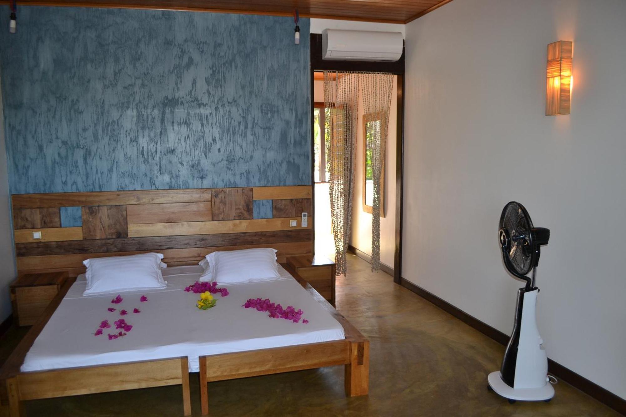 Hotel Kily House Morondava Esterno foto