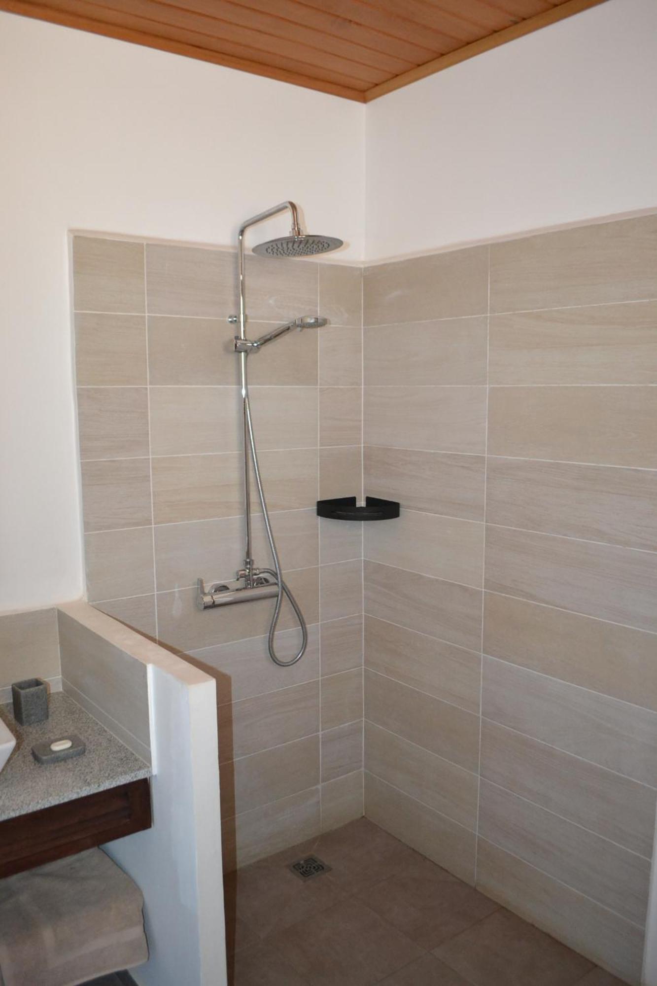 Hotel Kily House Morondava Esterno foto